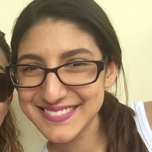 Meet your Posher, Yanet - Picture 1 of 1
